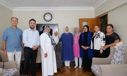 Gürcan Tepebaşı Bölgesinde AK Parti Üyelerini Hanelerinde Ziyaret etti