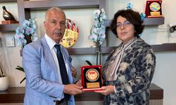 Dost Dernekleri Federasyonundan ESOGÜ'ye Ziyaret