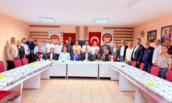 Dost Dernekleri Fedarosyonu Kahvaltıda MHP İl Başkanı Sezer'i Ağırladı