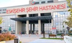 Çevre yolundaki otomobil yangınında yaralanan çocuğun sağlık durumu kritik