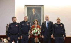 İtfaiyecilerden Başkan Ünlüce'ye anlamlı ziyaret
