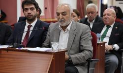AK Parti grubundan Başkan Kurt’a satış vizesi çıkmadı.