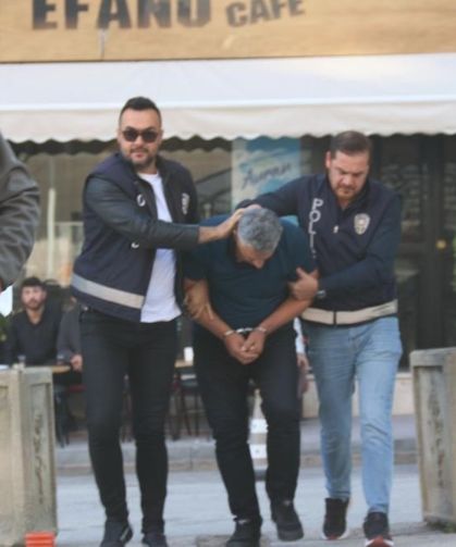 Markette çocuğunu tekmeleyen baba tutuklandı