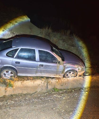 Bilecik’te otomobil yoldan çıktı: 2 yaralı