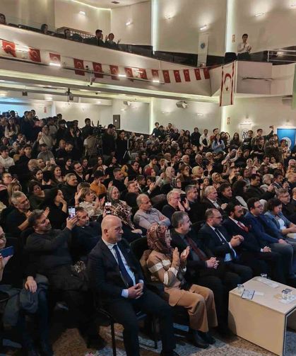 'Dünya Türk Dili Ailesi Günü' Eskişehir'de coşkuyla kutlandı