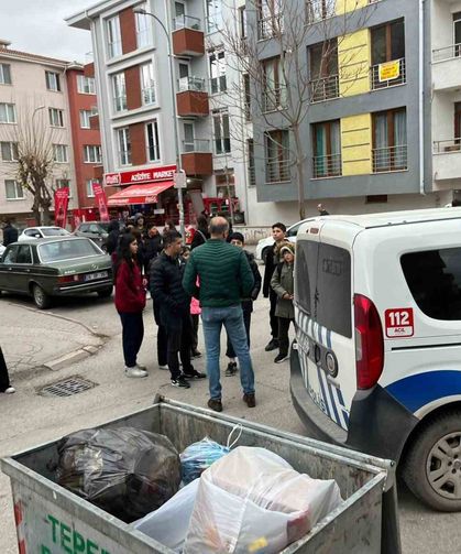 Eskişehir'de 12 yaşındaki çocuk okul çıkışında bıçaklandı