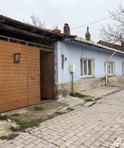 Çamaşır makinasındaki kaçak elektrik genç kadını çarptı