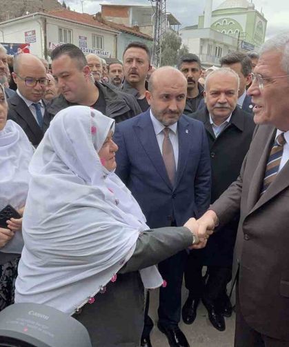 Dervişoğlu, İYİ Parti kurucusu Korkmaz'ın başörtüsü için hakaret ettiği Mihalgazi Belediye Başkanı'nı ziyaret etti