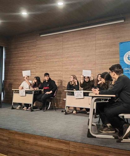 Liseler Arası 4. Milli kültür Bilgi Yarışması gerçekleştirildi