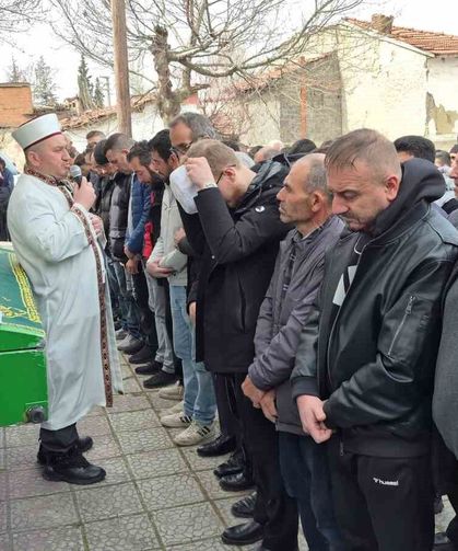 Motosiklet kazasında hayatını kaybeden 20 yaşındaki genç son yolculuğuna uğurlandı