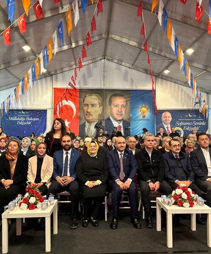 AK Parti Eskişehir Tam Kadro Bayramlaşma Merasiminde