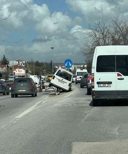 Eskişehir'de çevre yolunda korkutan kaza