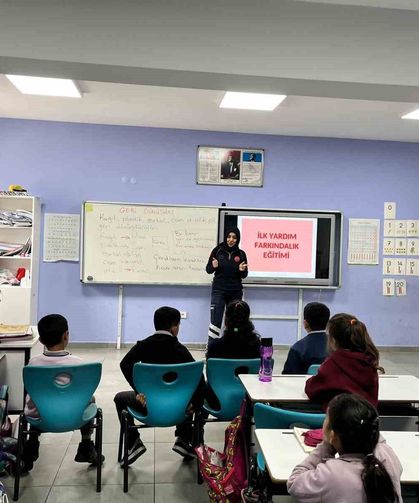 Eskişehir'de öğrencilere ilk yardım ve Minik 112 Eğitimi verildi