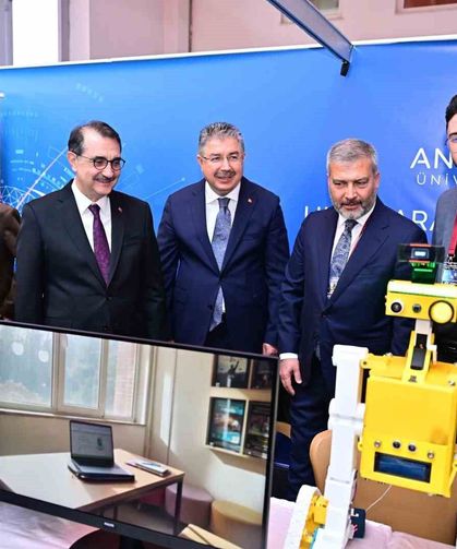 'Uluslararası Eskişehir Yapay Zekâ Zirvesi' düzenlendi