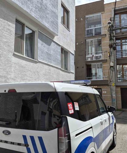 Yakınlarının haber alamadığı şahıs evinde ölü bulundu