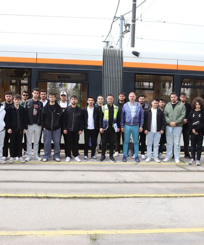 Estü Öğrencilerinden Estram'a Teknik Gezi