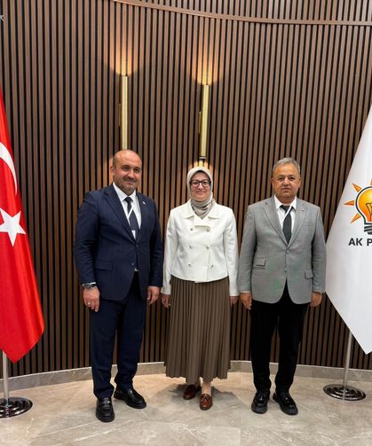 AK Parti Eskişehir'den Belgin Uygur'a Ziyaret