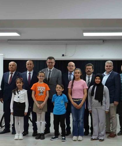 Çocukların enerji tasarrufu duyarlılığı kalem ve fırçalarla hayat buldu