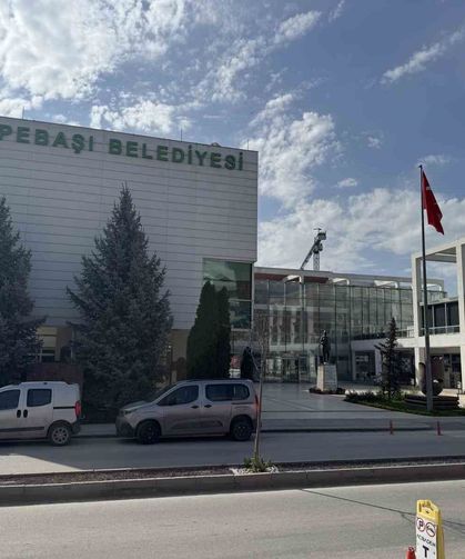 Tepebaşı Belediyesi'ne yolsuzluk operasyonu