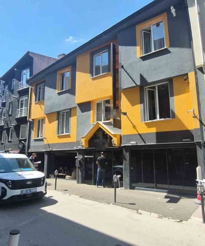 Eskişehir'de 30 yaşındaki genç adam evinde ölü bulundu