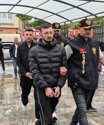 Eskişehir'de silahlı kavga olayının 2 şüphelisi adliyeye çıkarıldı