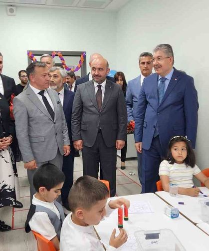 Eskişehir'de Zübeyde Hanım Özel Eğitim Anaokulu'nun yeni binası törenle açıldı