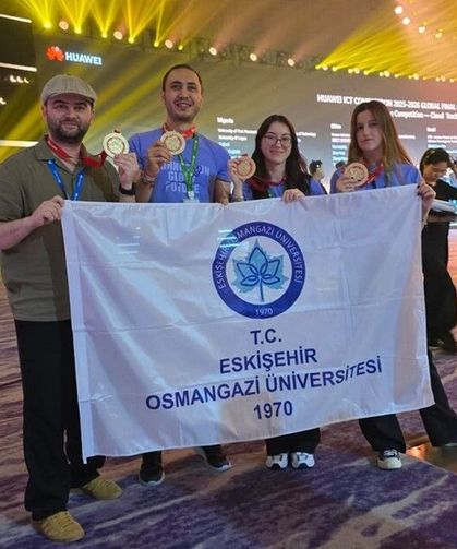ESOGÜ öğrencileri dünya ikincisi
