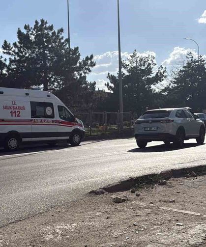 Çevre yolunda otomobilin çarptığı kadın yaralandı
