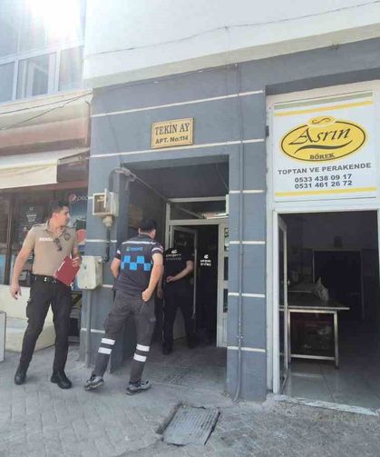 Açık unutulan ocak mahalleliyi sokağa döktü
