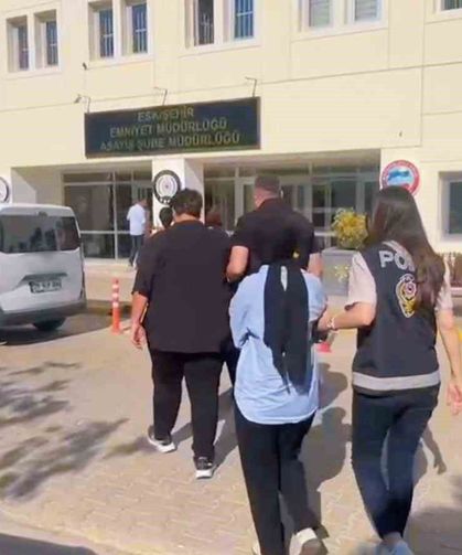 Eskişehir merkezli 19 ilde 'sahte modem' operasyonu: 90 şüpheli yakalandı