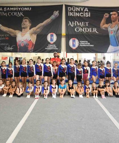 Eskişehir'de minik cimnastikçiler geleceğe hazırlanıyor