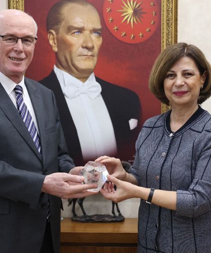 Ünlüce'nin Fendi Kurt'u Yendi