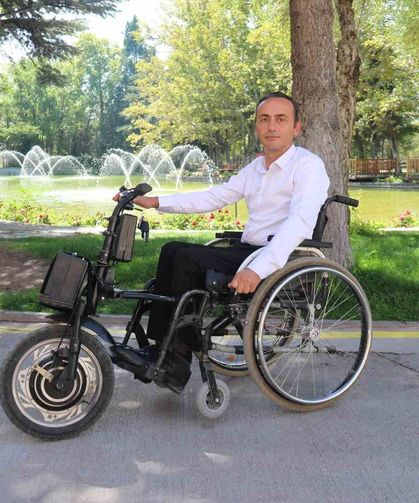 Anadolu Üniversitesi personeli engelleri kendi buluşuyla aştı: 200 bin TL'lik aracı 15 bin TL'ye mal etti