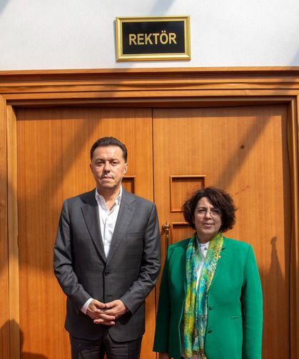 Hatipoğlu'ndan  ESOGÜ' nün Yeni Rektörüne Hayırlı Olsun Ziyareti