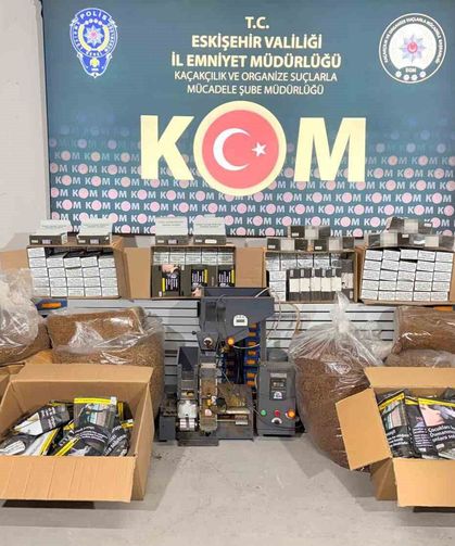 Eskişehir'de kaçak tütün ve alkol operasyonu