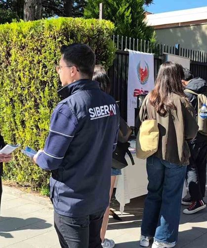 Eskişehir'de üniversite öğrencilerine siber güvenlik bilgilendirmesi yapıldı