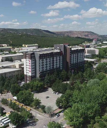 ESOGÜ'lü 21 bilim insanı dünyanın en etkili bilim insanları listesinde