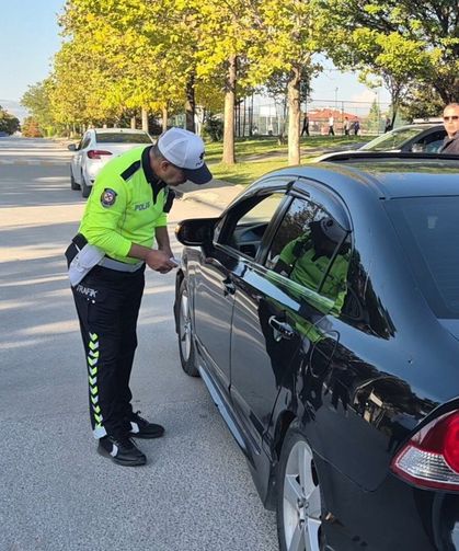 İl Emniyet Müdürlüğünden okul çevreleri ve servis araçlarına denetim