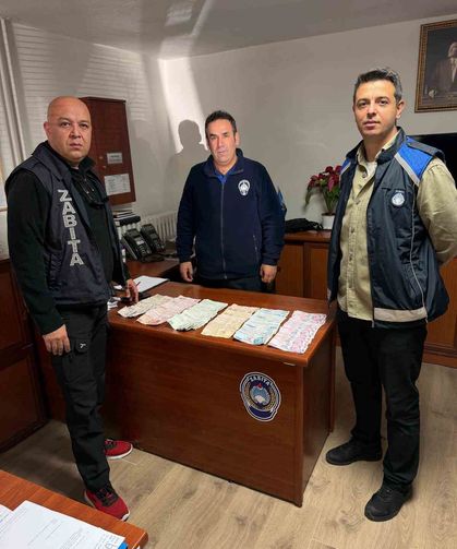 'Torunum hasta' diyen kadının üzerinden 19 bin TL çıktı
