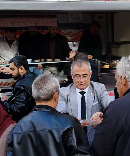 Eskişehir Berberler ve Kuaförler Odasından Anlamlı Vefa Buluşması
