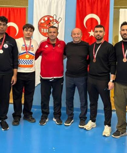 Prof. Dr. Volkan Marttın, Eskişehir Türk Ocağı’nda Cumhuriyetin Anlamını, Önemini Ve İlanını Anlattı