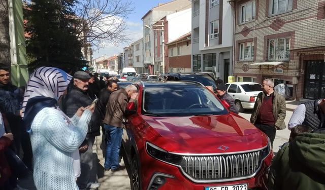 Eskişehir Sokaklarında Togg'a büyük İlgi
