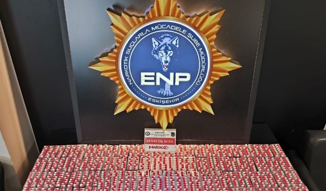 Polis ekipleri çok sayıda sentetik hap ele geçirdi