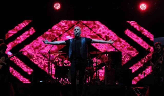 Haluk Levent Sivrihisar’da unutulmaz bir gece yaşattı