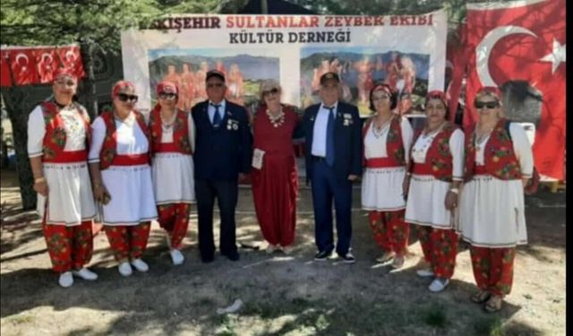 Eskişehir Sultanlar Zeybek Kültür Derneği Başkanlığına Levent Tolga Akdeniz seçildi