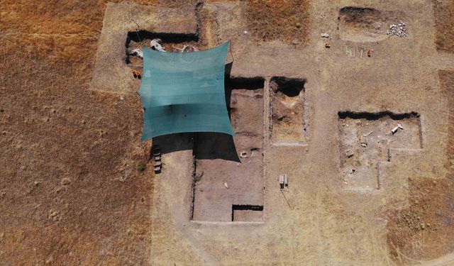 Küllüoba Höyüğü’ndeki mezarlık alanda yapılan arkeolojik çalışmaların ilginç sonuçları
