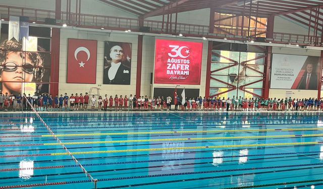 ANALİG Yüzme Türkiye Şampiyonası’nda Eskişehir'li Sporculardan Büyük Başarı