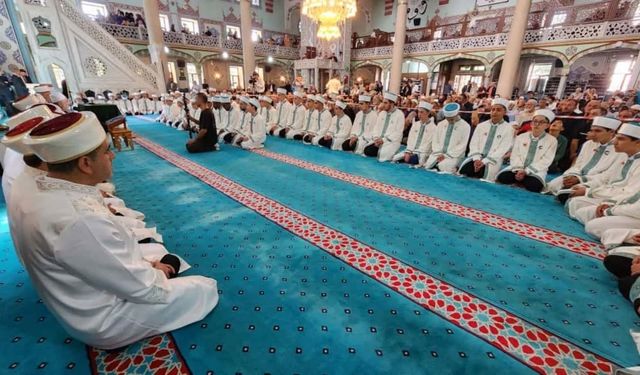 Eskişehir’de ’Hafızlık İcazet Merasimi’ gerçekleştirldi