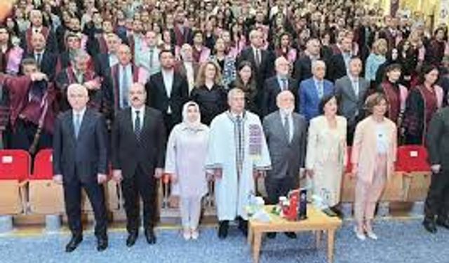 Anadolu Üniversitesi yeni eğitim öğretim yılı açılış töreni