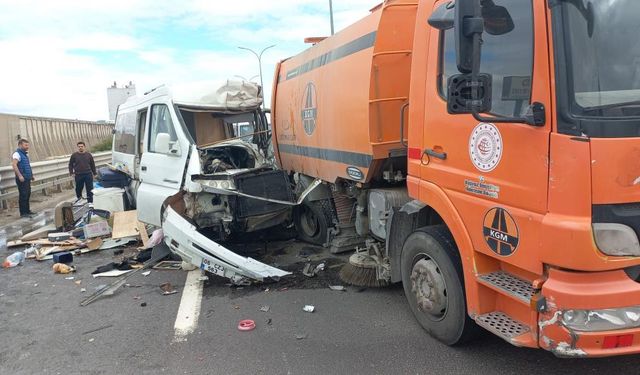 Eskişehir Yolunda Trafik Kazası:1 Ölü 1 Yaralı